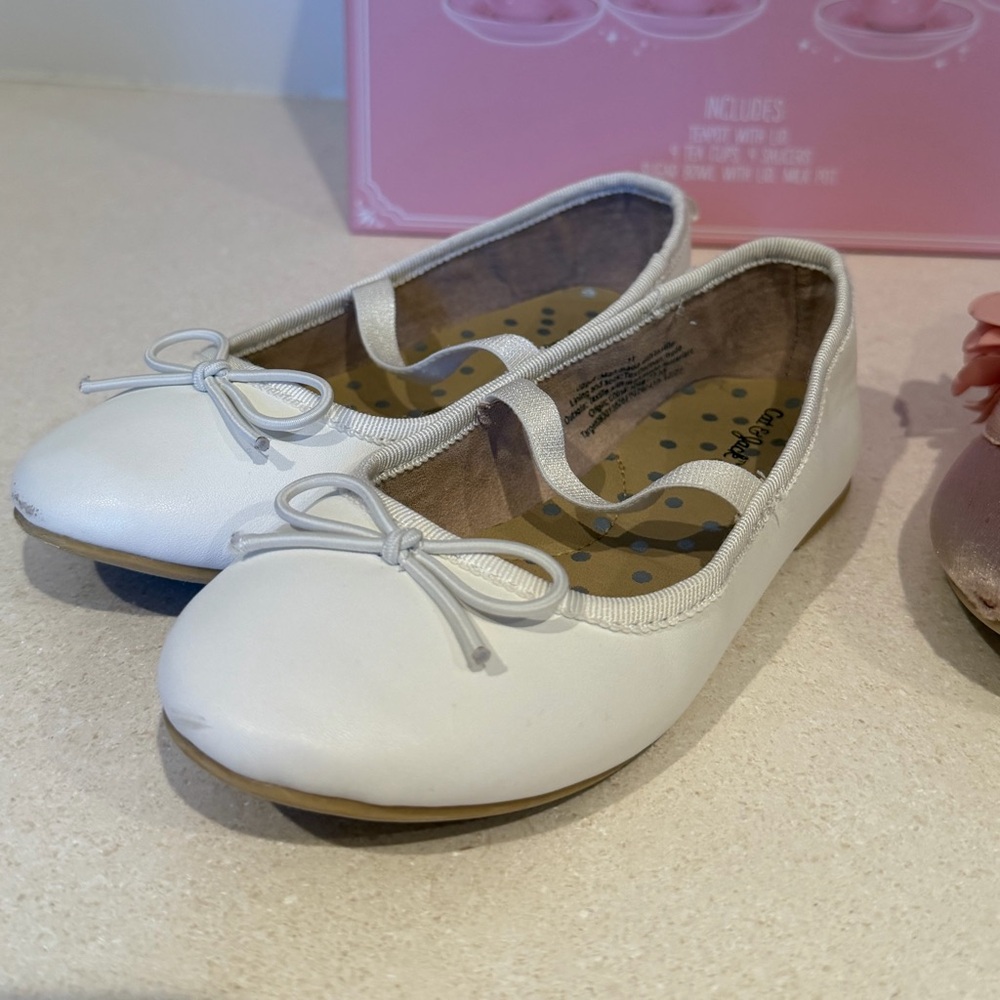 Cat & Jack Metallic Gold Flats